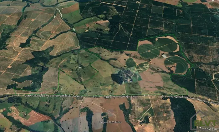 Fazenda em Avaré SP: 580 ha, Lavoura Irrigada e Frente para o Asfalto