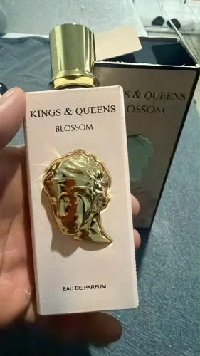 PERFUMES