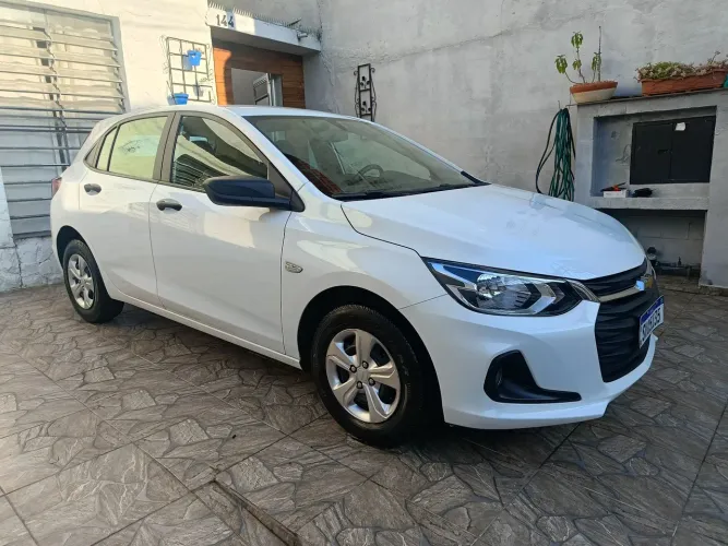 Chevrolet Onix Hatch 1.0 12V Flex Mec. 4P 2025