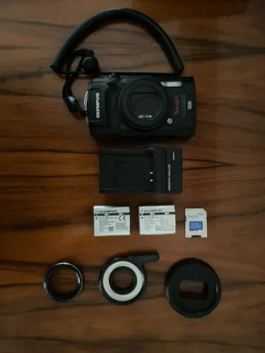 Câmera digital compacta Olympus Tough TG-5