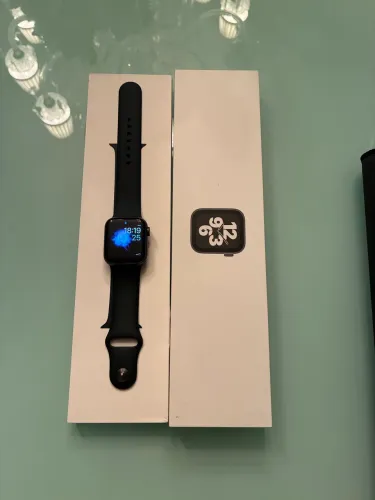 Apple Watch SE 40mm Original ? Completo na Caixa ? Bateria 96% ? com carregador