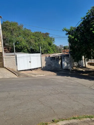 Terreno a venda. Ótima oportunidade.