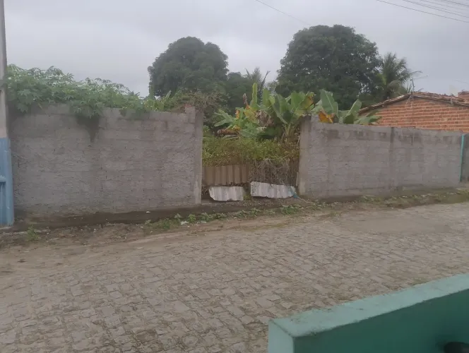 Vende-se terreno povoado da Aldeia 14×35