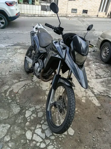 Xre 300 único dono ,pegar e rodar