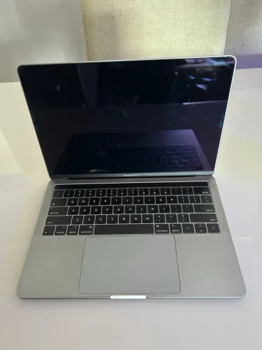 MacBook Pro 2021 Touch Bar - Ótimo Estado