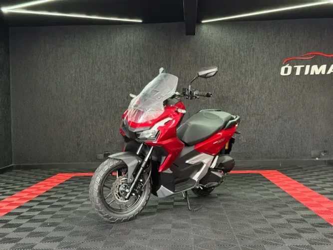 Honda ADV 160cc Gasolina 2027