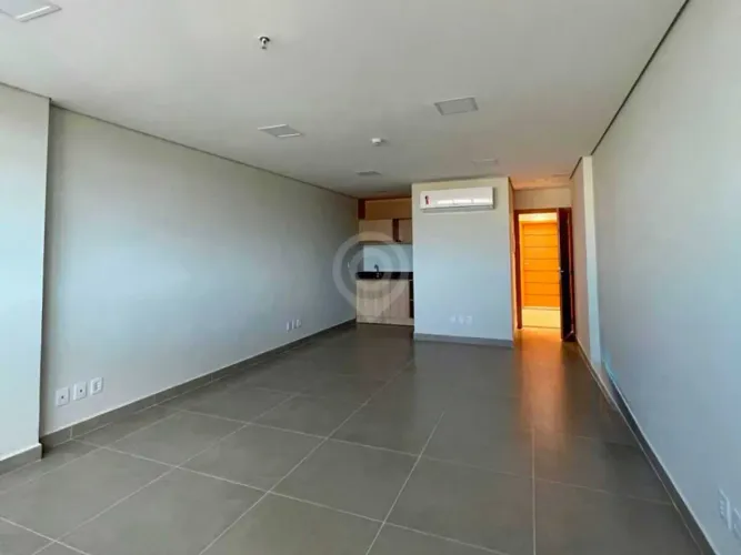 Sala : / Comercial / Vila Brasileira