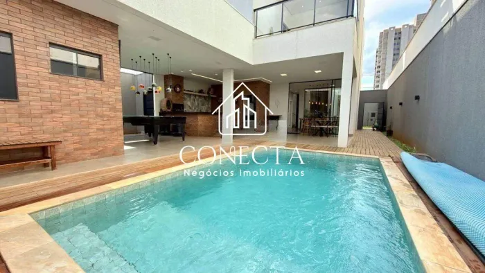 Casa mobiliada à venda no Jardim Sul, em Uberlândia, com 4 quartos e piscina