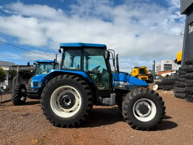 Trator agrícola usado, Modelo TL 95 - Ano 2014