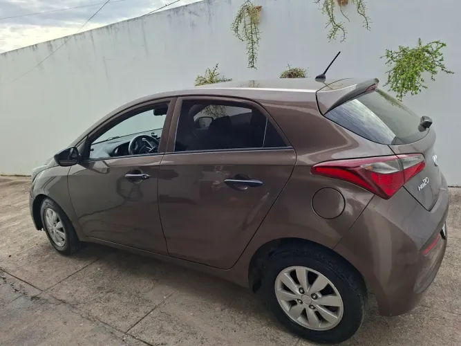 Hyundai HB20 Unique 1.0 Flex 12V Mec. 2019