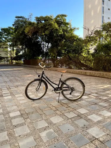 Groove Cosmopolitan - Bicicleta Urbana Confortável e Leve