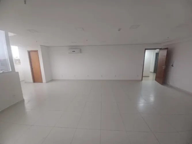 Espetacular Sala Comercial no Dubai Business Center!