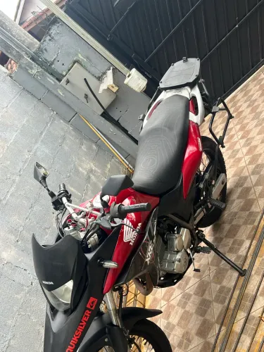 Xre 300 2012