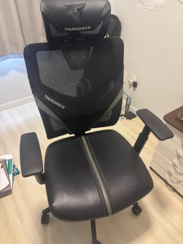 Cadeira Ergonômica Gamer/Escritório ThunderX3 Yama