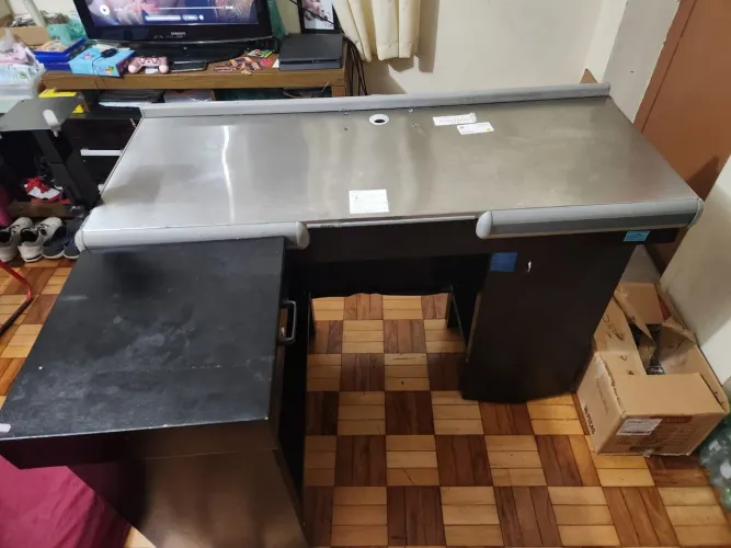Bancada caixa para mercados ou supermercado.