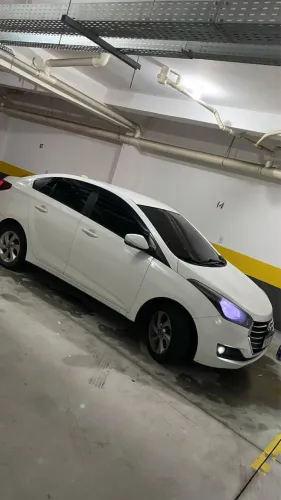 Hyundai HB20S C.plus/c.style 1.6 Flex 16V Mec.4p 2017