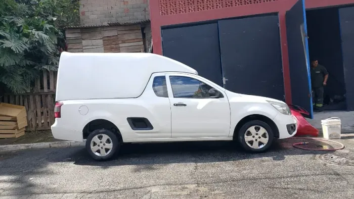 Chevrolet Montana LS 1.4 Econoflex 8V 2P 2013
