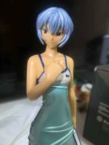 action figure (anime ) Evangelion rei