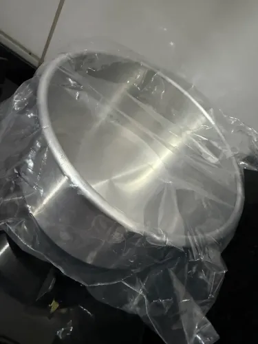 Forma para bolo redonda 20 cm