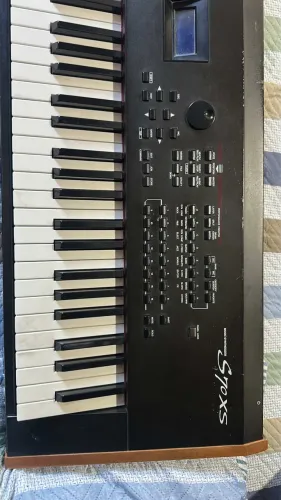 Yamaha S70xs