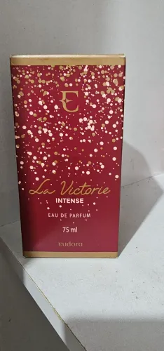 Perfume Lá Victorie Intense