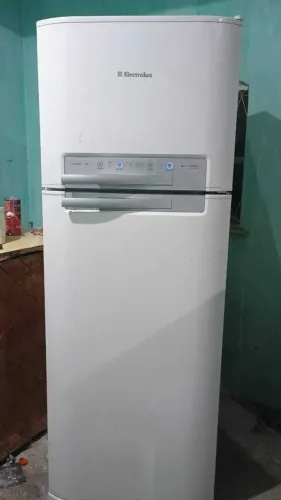 Geladeira Duplex frost Free Electrolux DF50 430 Litros 127 Volts