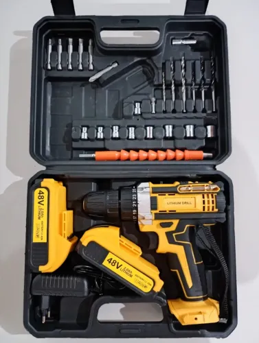Parafusadeira 48 V + Kit de bicos e brocas !! NOVO NA CAIXA !!