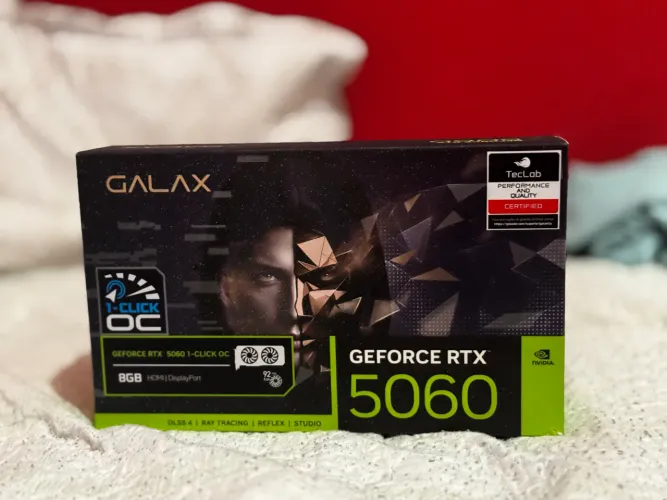 RTX 5060 Galax OC 8g - Excelente estado (2 anos de garantia)