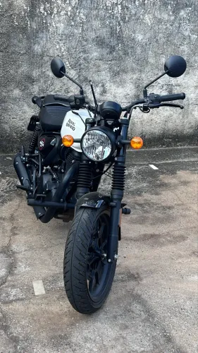 Vendo Royal Enfield Hunter 350 2025.