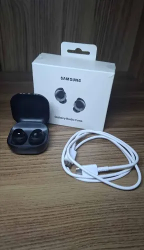 Galaxy Buds Core + Caixa e carregador