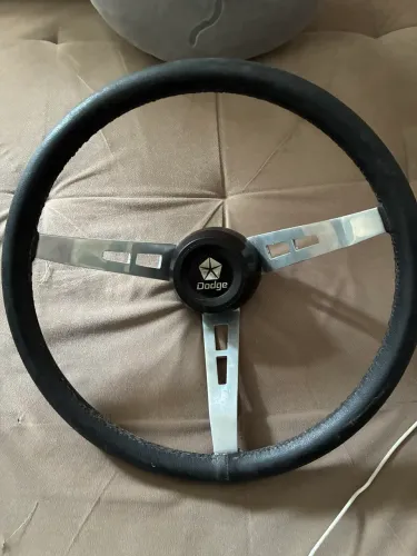 Volante Dodge vintage réplica