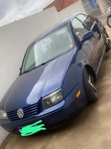 Volkswagen Bora 2.0/ 2.0 Flex 8V Aut. 2001