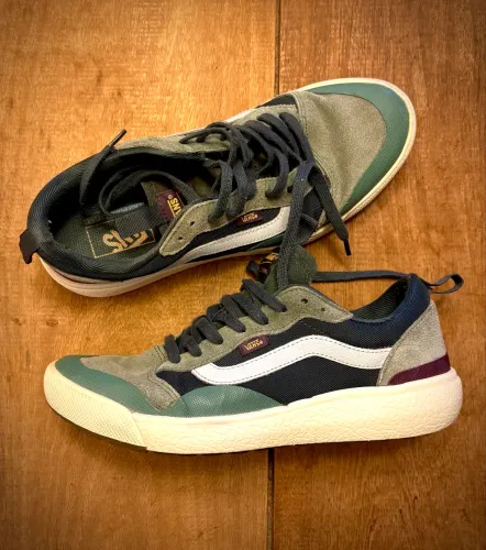 Tênis VANS Ultrarange EXO SE