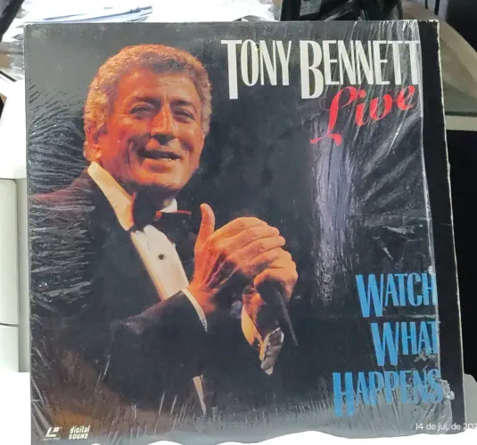 LaserDisc Tony Bennett Live: Watch What Happens