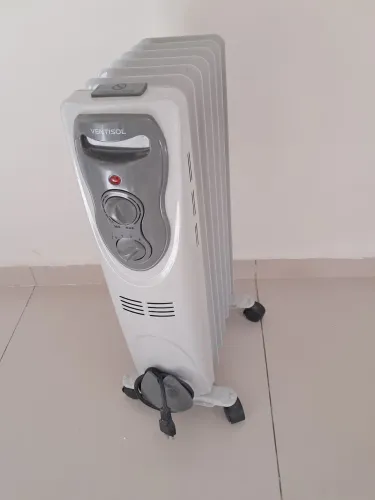 Aquecedor elétrico a óleo