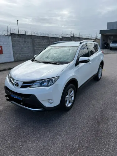 Toyota RAV4 2.0 4X4 16V Aut. 2014