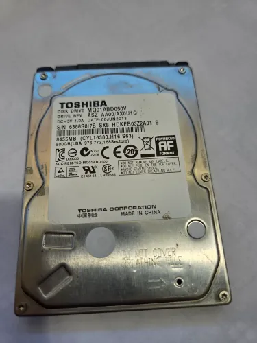 HD Notebook/PC Toshiba 500GB SATA 2.5" + Kit de Cabos (Dados e Alimentação)