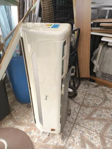Split Midea 12000btus