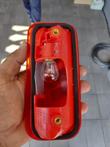 LANTERNA BRAKE LIGHT FIAT DOBLÔ 2002 A 2016