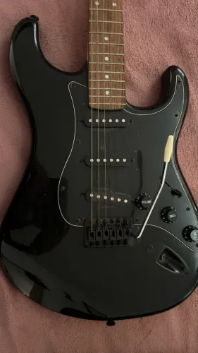 Guitarra Memphis by Tagima MG32 Original - Conservada