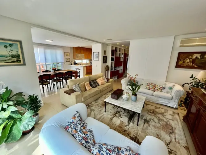 #CASA EM CONDOMÍNIO À VENDA EM JUNDIAÍ# - JARDIM SANTA TERESA - AT: 300,00m²