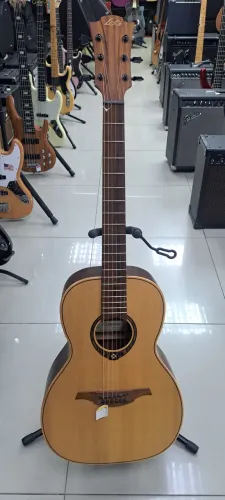 LAG VIOLÃO ELET ACUST TRAMONTANE 6C AÇO T270PE 