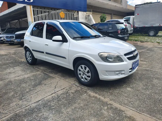 Chevrolet Celta Spirit/ LT 1.0 MPFI 8V Flexp. 5P 2013