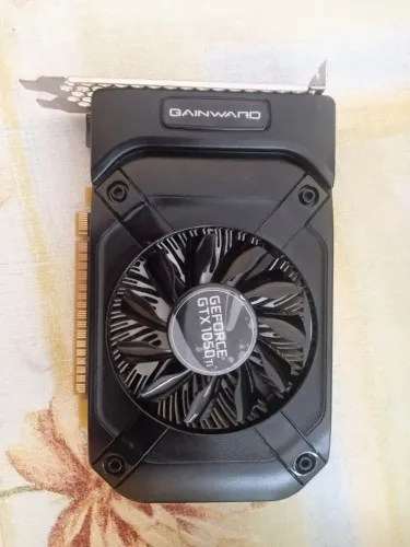 Placa de video gtx 1050 ti 4gb gainward