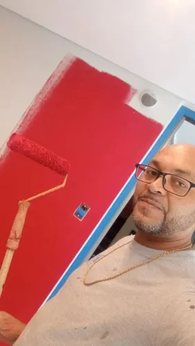 Pintura Residencial e Comercial/ Acabamento fino e reformas