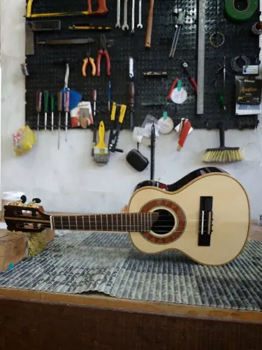 Cavaco Carlinhos luthier jacarandá especial 