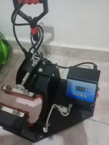 Prensa térmica para canecas