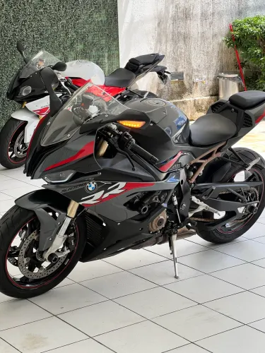 BMW S1000 RR 2022 - 3000km