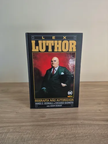 Lex Luthor: Biografia Não Autorizada (HQ DC)