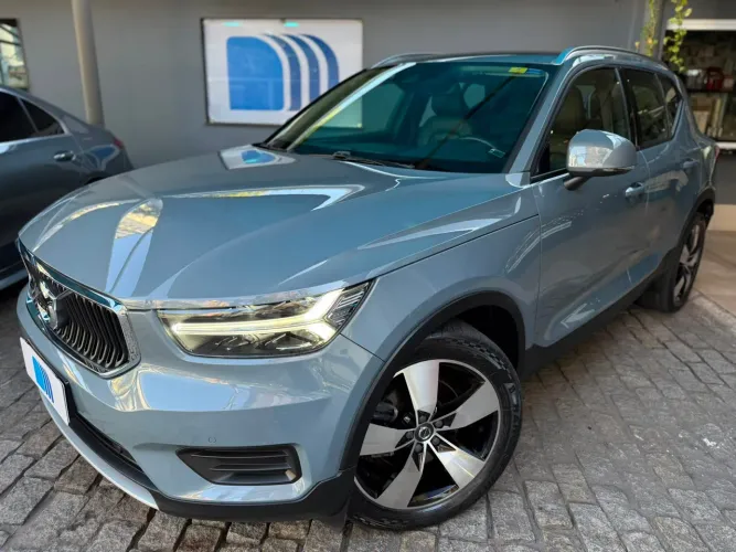 Volvo XC40 T-5 Momentum 2.0 252cv AWD 2020